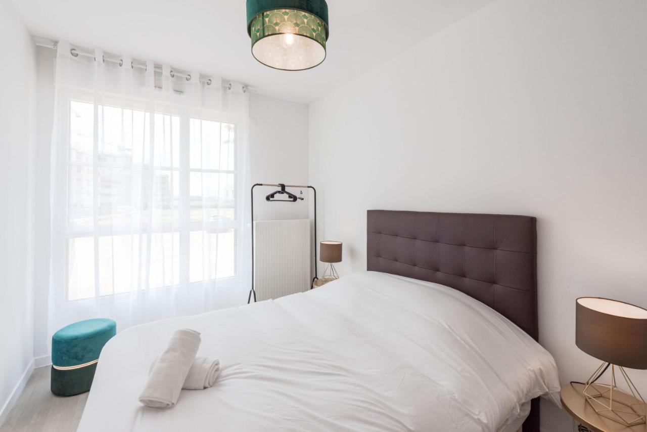 Loggia Disneyland Bmyguest Appartement Chessy  Buitenkant foto